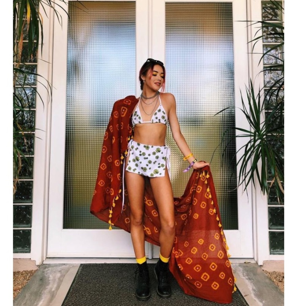 Shopbglittz daisy duke skirt and top festival set